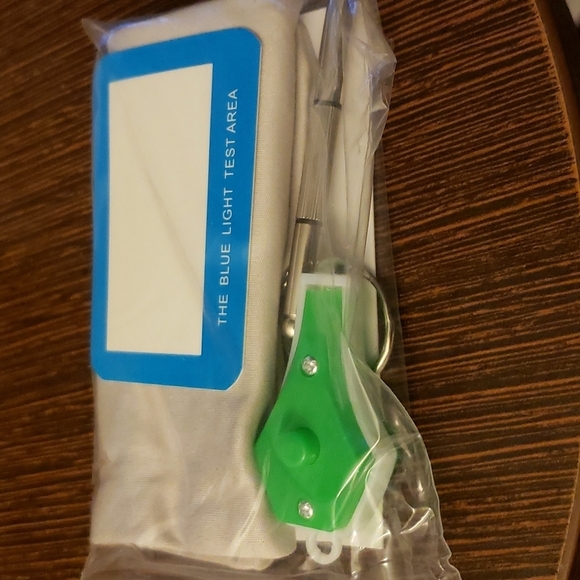 Z&L HOUSE 2 Pack of Anti-Blue Light Blocking Glasses 1 Red & 1 Black Frame - Picture 11 of 12